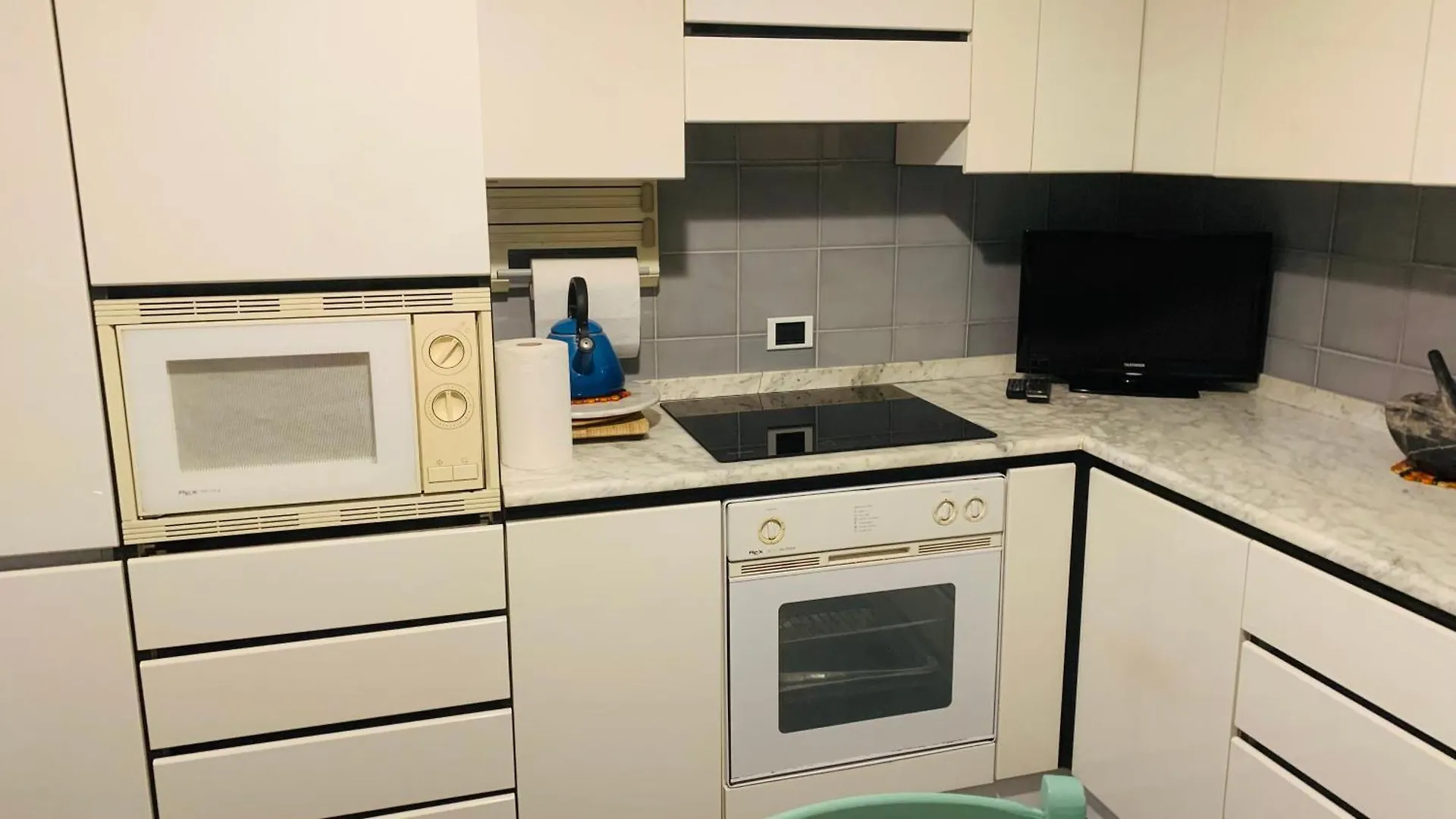 Milano Crocetta 27 Apartment 0*, Milan Italy