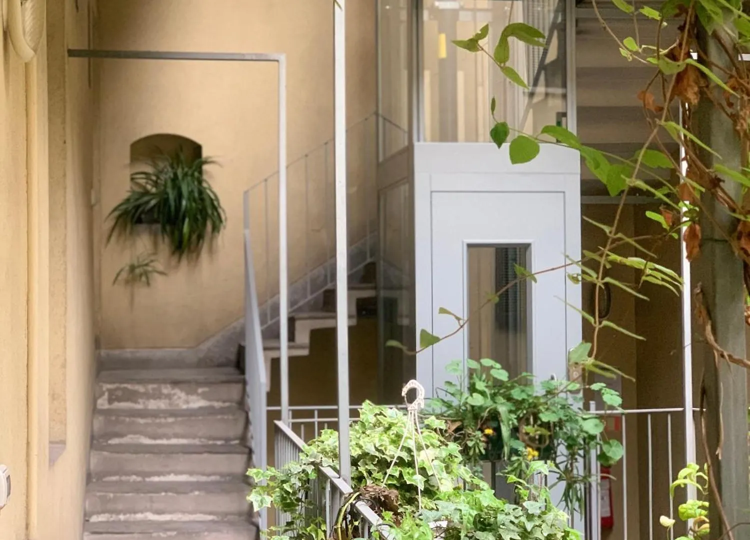 Milano Crocetta 27 Apartment