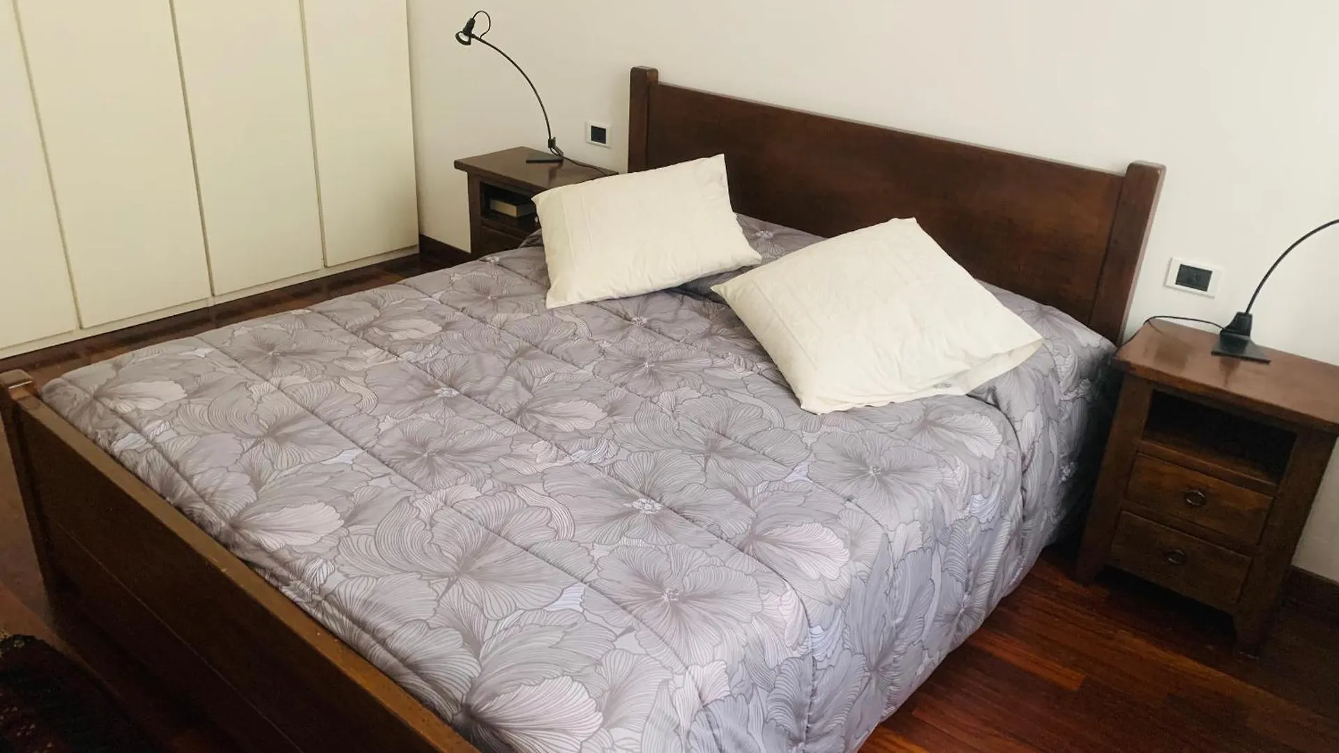 Milano Crocetta 27 Apartment  Milan