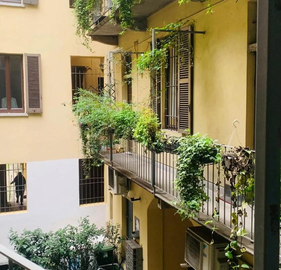 Milano Crocetta 27 Apartment